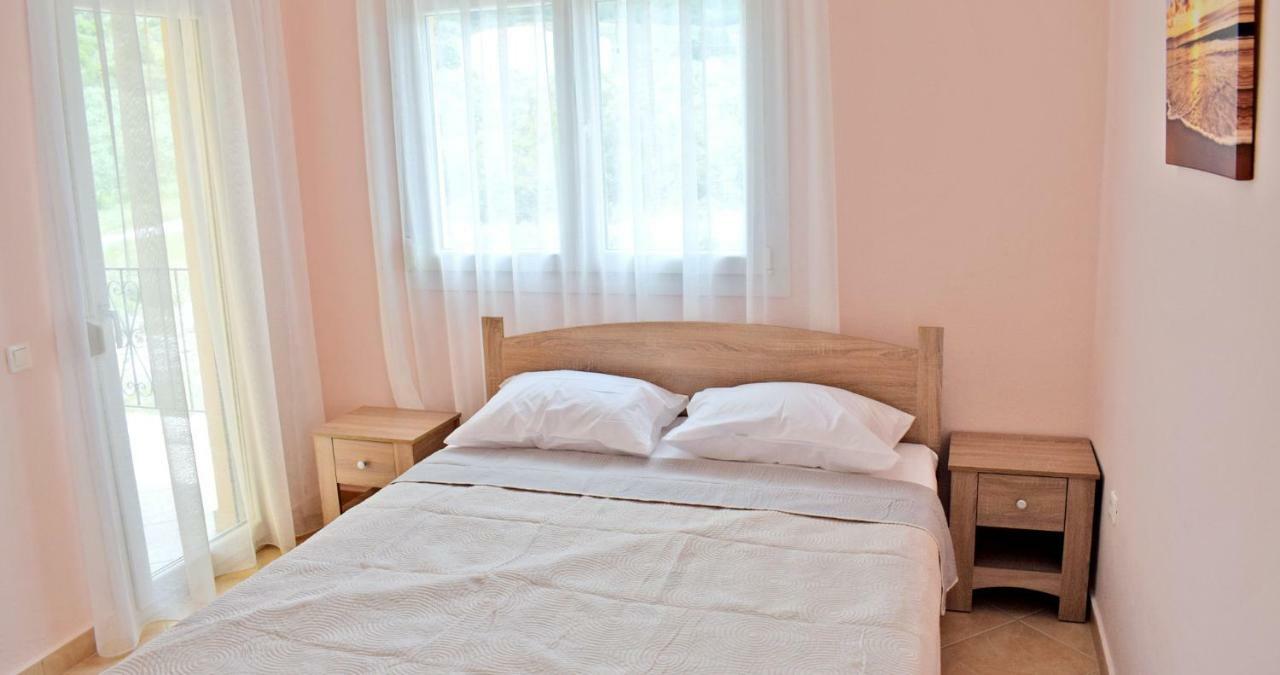 Villa Lily Skala Rachoni  Extérieur photo